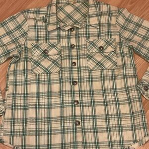 Democracy Women’s Plaid Distressed Shirt Sz.M.(chest 46”)button down